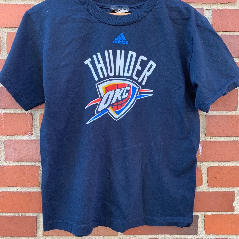 Oklahoma City Thunder Adidas blue logo t-shirt- kids L